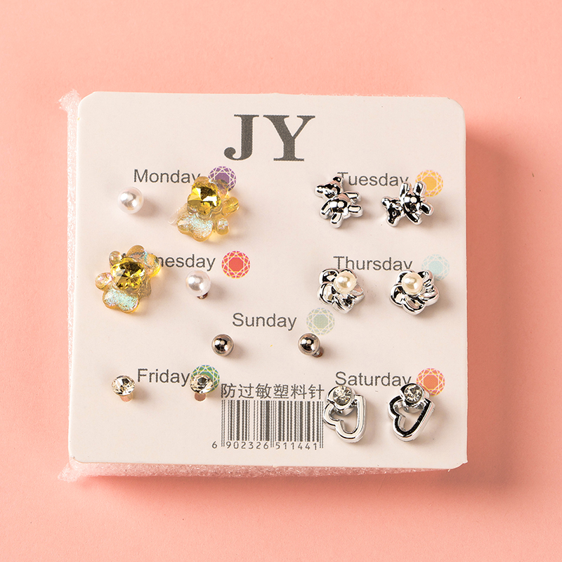 7 Pairs Colored Diamond Ear Studs