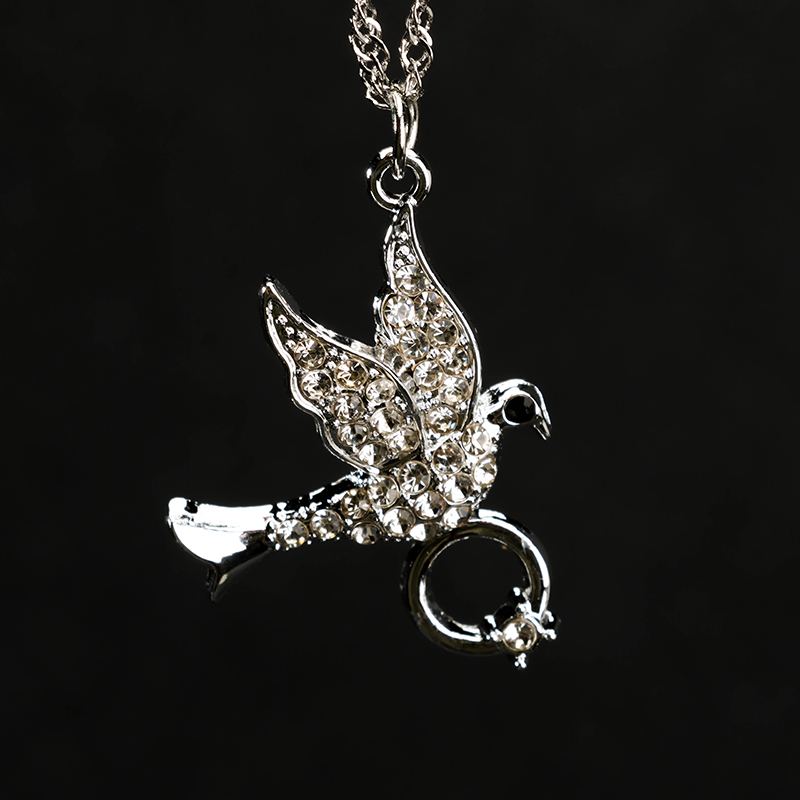 Ring Bird Necklace