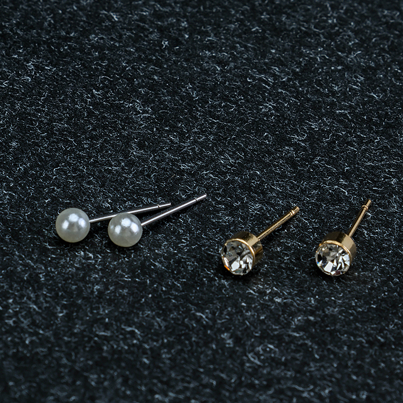 Full Diamond Fan Pearl Ear Studs Set