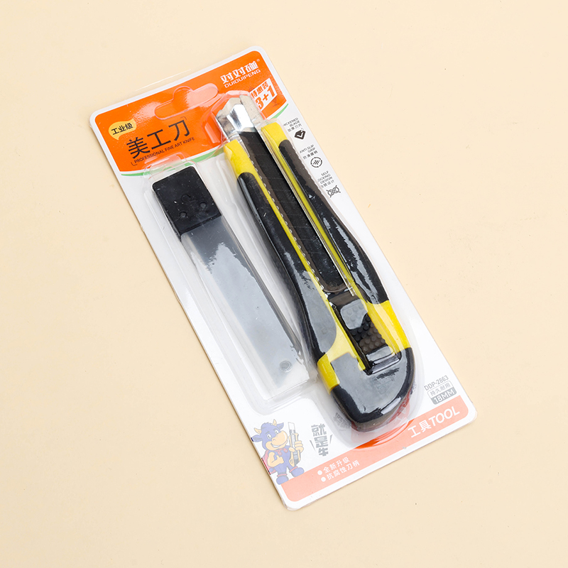 2863 3-in-1 Wallpaper Knife