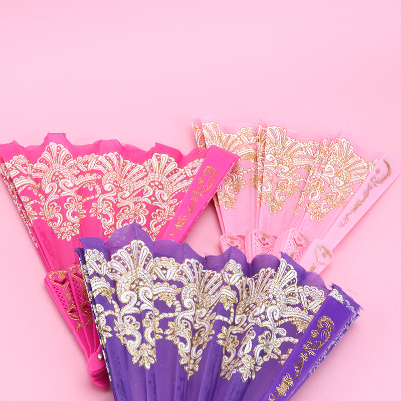 Chinese Style Gold Foil Folding Fan
