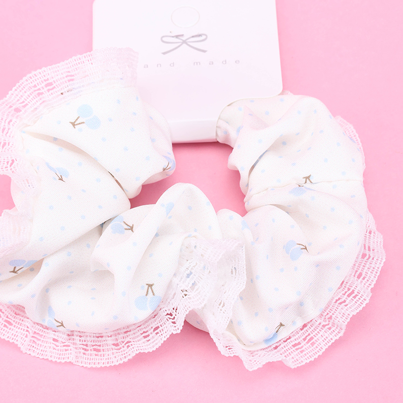 Boxed Small Fresh Lace Scrunchie 4012101805
