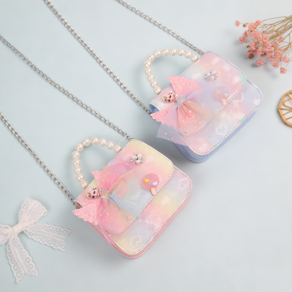 Snow Princess Pearl Handbag