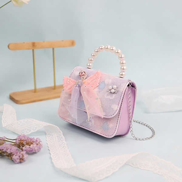 Snow Princess Pearl Handbag