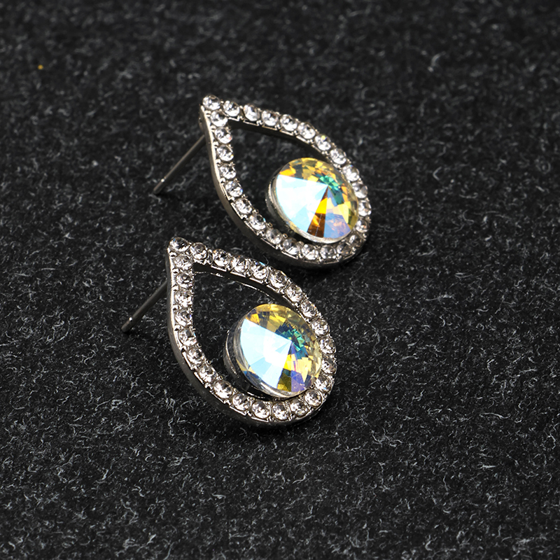 Full Diamond Drop Zircon Ear Studs