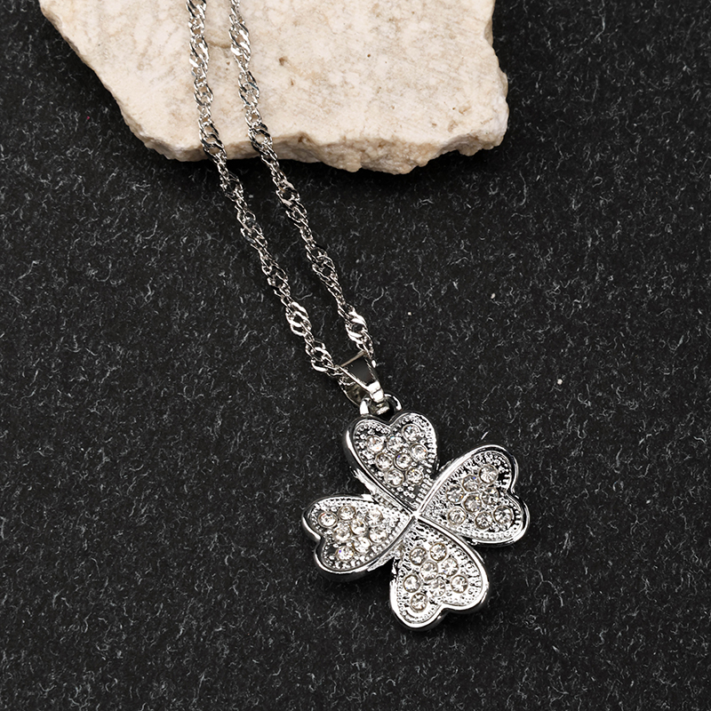 Full Diamond Four-leaf Heart Necklace
