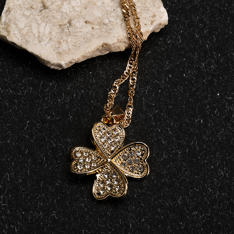 Full Diamond Four-leaf Heart Necklace