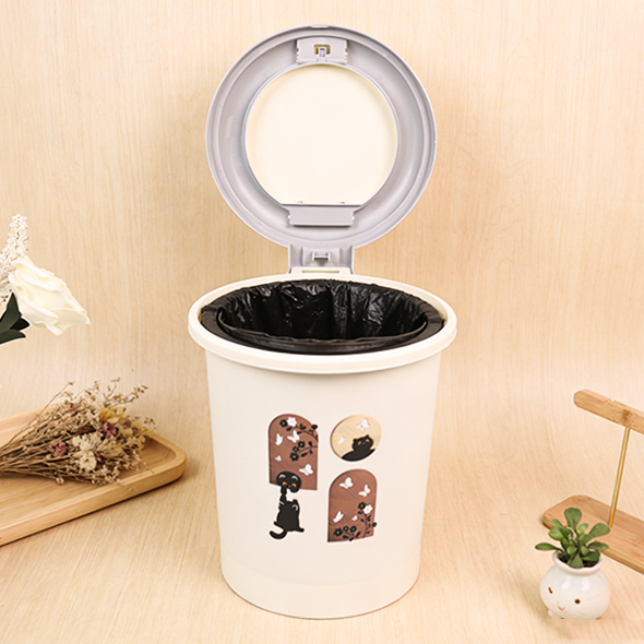 Waste Bin 079