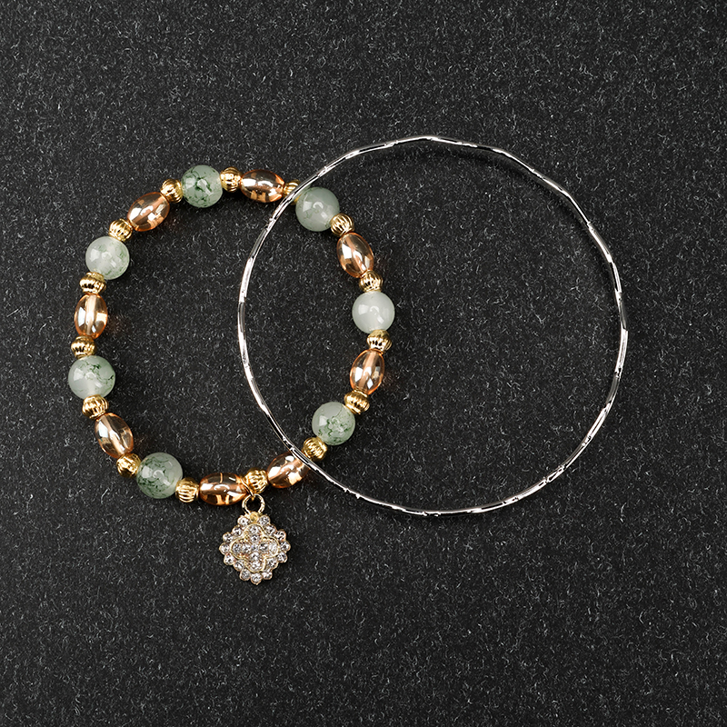 Pattern Pendant Bracelet