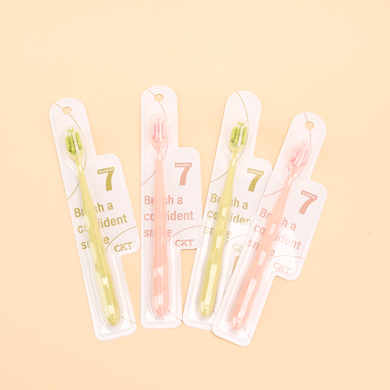 Carded Soft Bristle Toothbrush 0.15mm PP PBT CKT-7