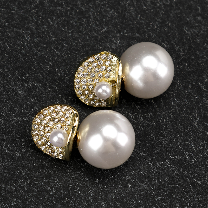 Large Pearl Rhinestone Ear Studs