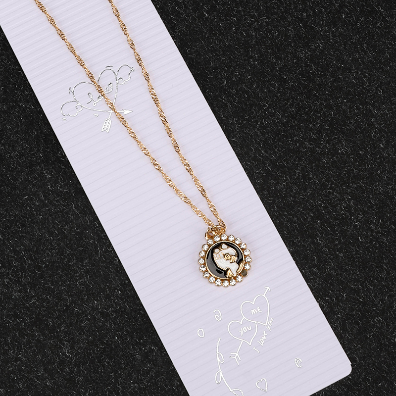 Circle Rhinestone Necklace