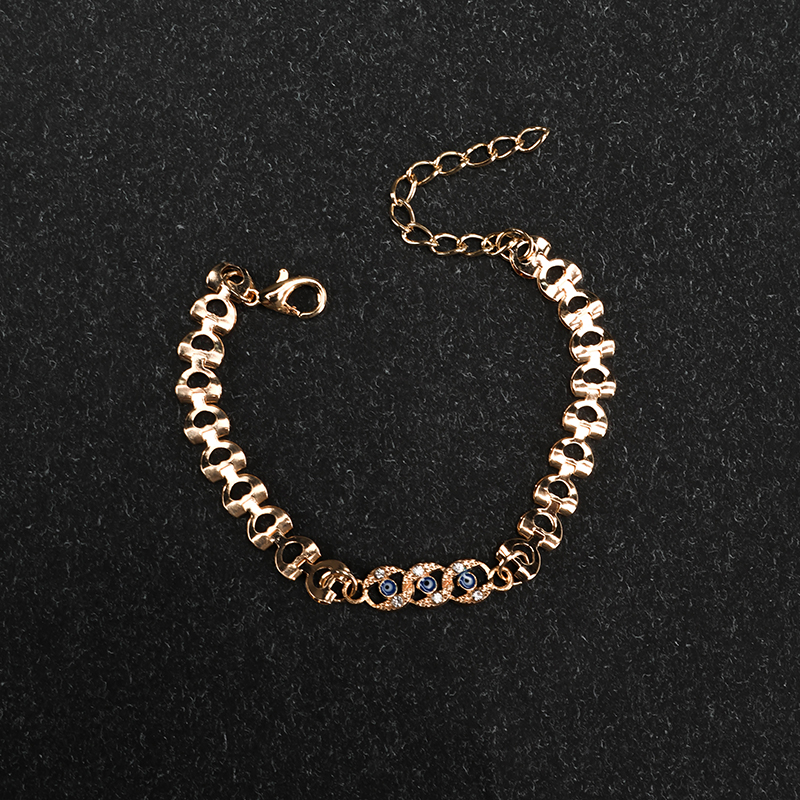 Rhinestone Bracelet 4021001099