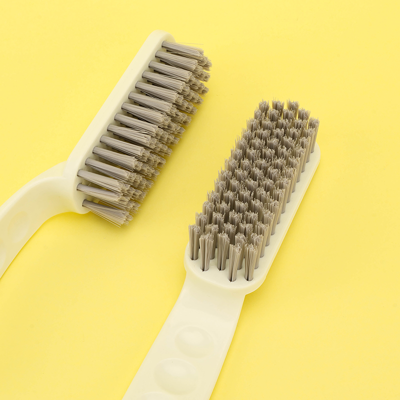 M788 Multi-Use Shoe Brush PP