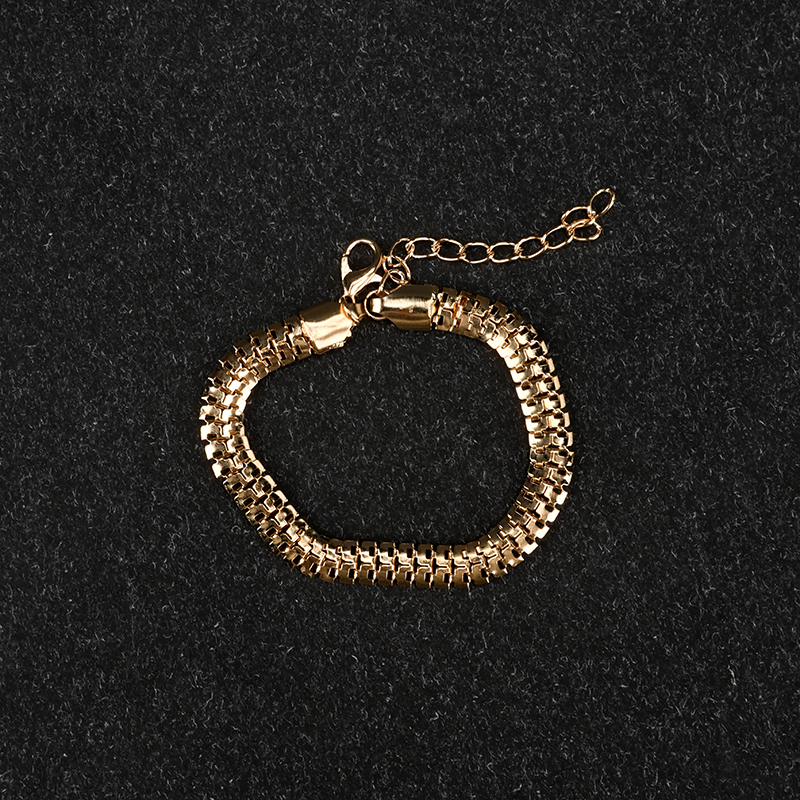 Simple Minimalist Bracelet