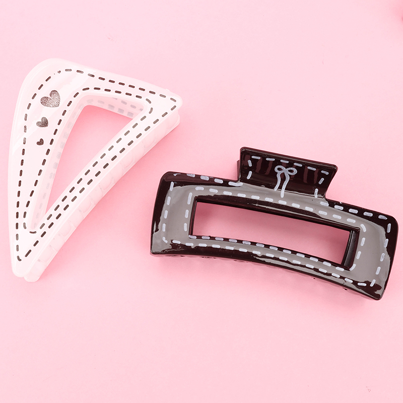 Korean Style Dotted Large Hair Claw Clip PS Plastic 4011801188