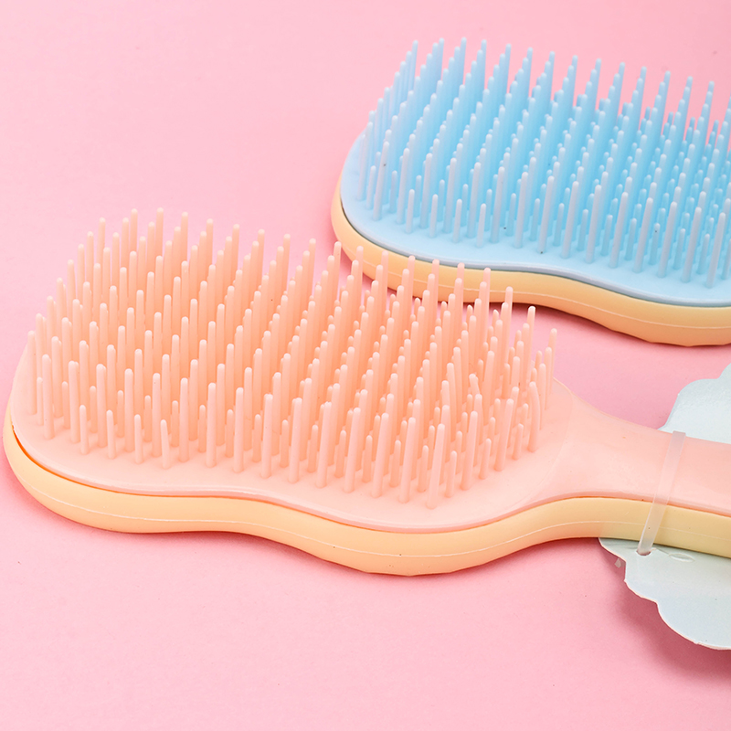 Banana Leaf Head Massage Comb