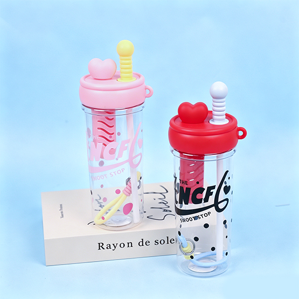 XMS-668 880ml Silicone Cartoon Plastic Straw Cup 109170050