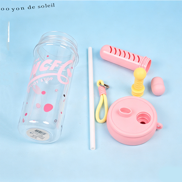 XMS-668 880ml Silicone Cartoon Plastic Straw Cup 109170050