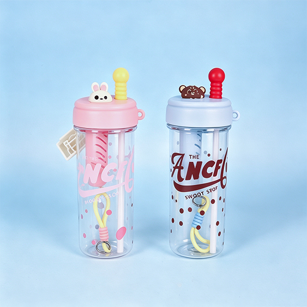 XMS-660 880ml Silicone Cartoon Plastic Straw Cup 109170052