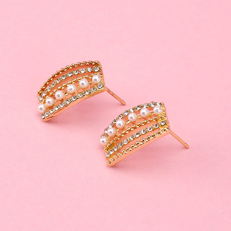 Long Vintage C Shape Ear Studs