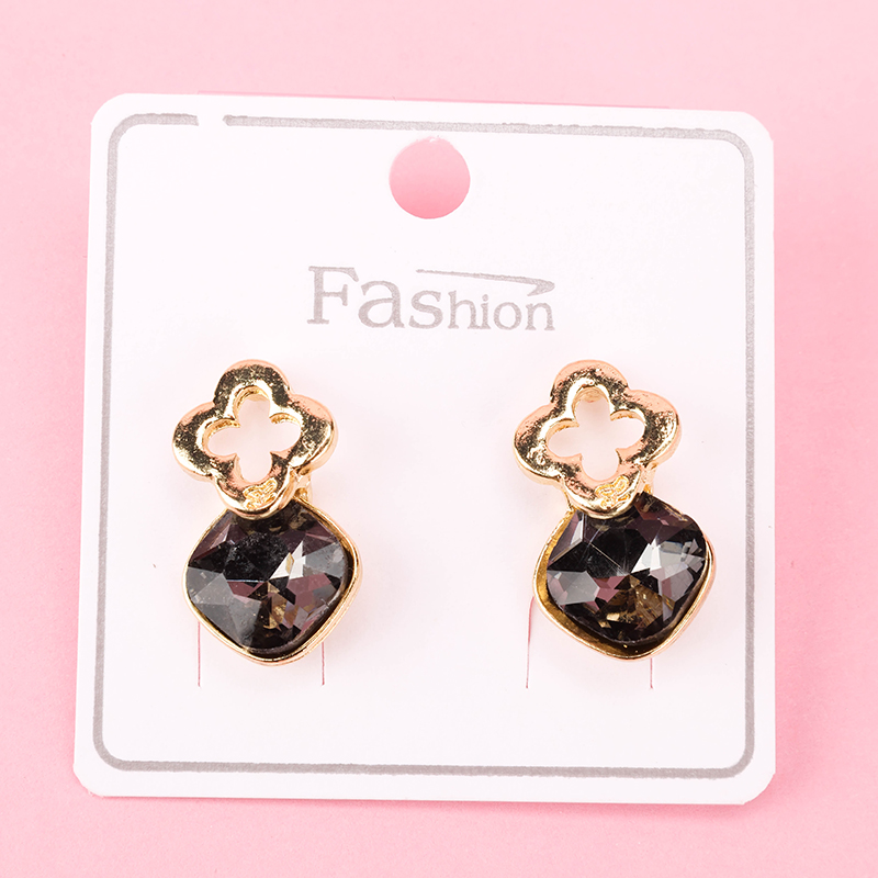 Long Rhombus Zircon Ear Studs