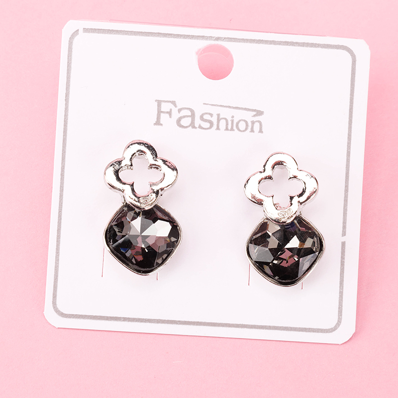 Long Rhombus Zircon Ear Studs