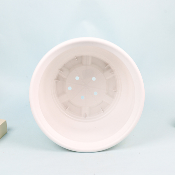 White PP Plastic Flower Pot
