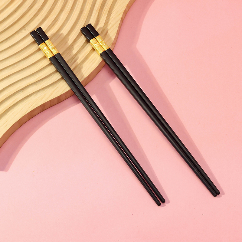 Gold Fu Chopsticks 5 Pairs