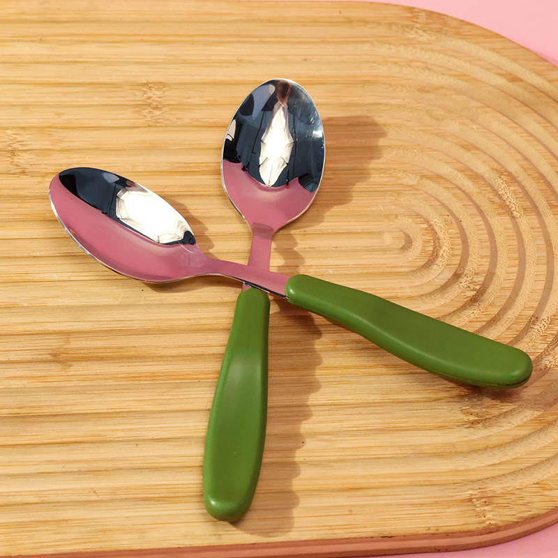 Jiale Large Pointy Stainless Steel Spoon
