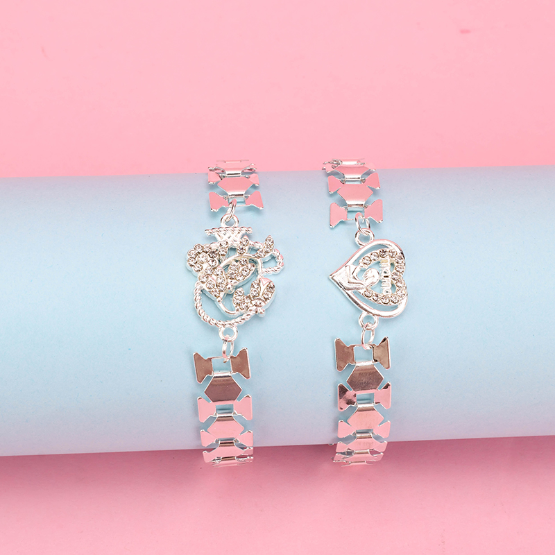 Silver Rhinestone Bracelet Alloy 4021001128