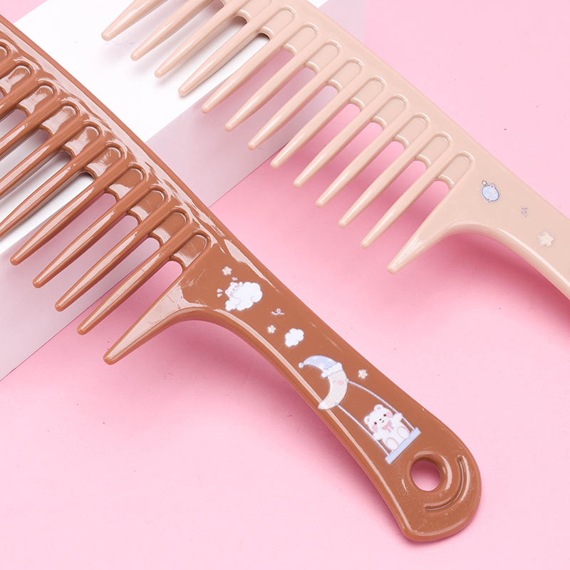 Solid Wide Tooth Comb