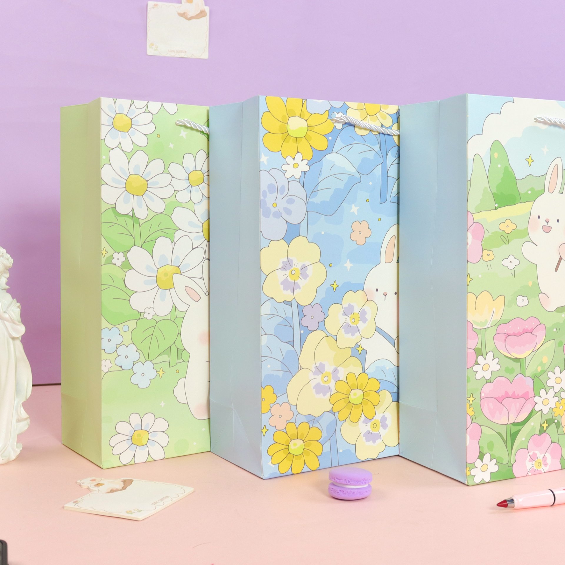 Large Vertical Bunny Gift Bag JW-M-070C