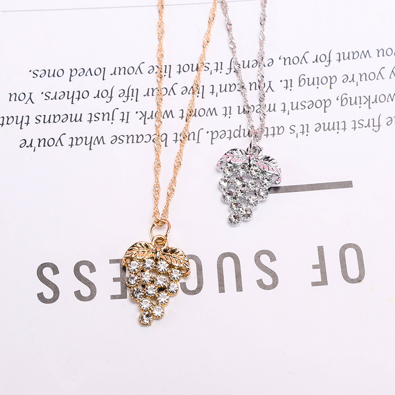 Diamond Grape Water Wave Necklace
