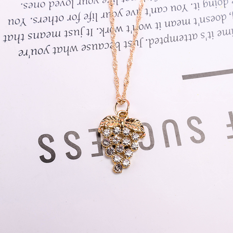 Diamond Grape Water Wave Necklace