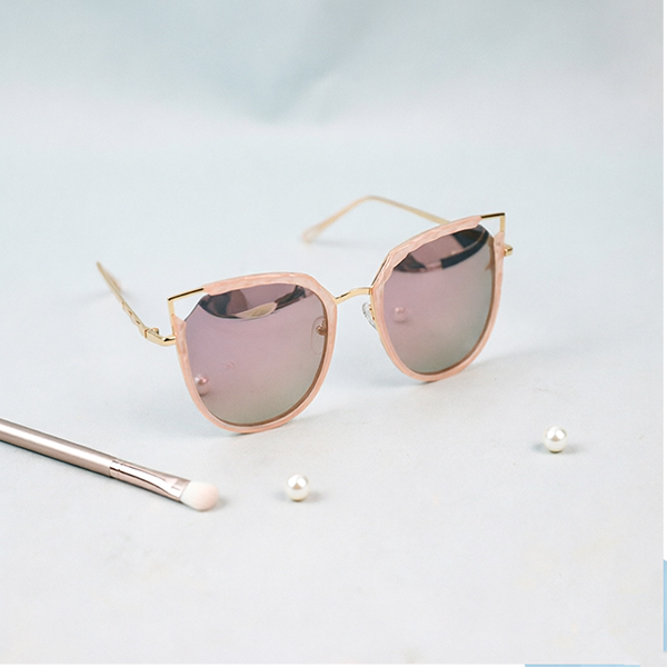 Polarized Plastic Sunglasses 5955 104100003