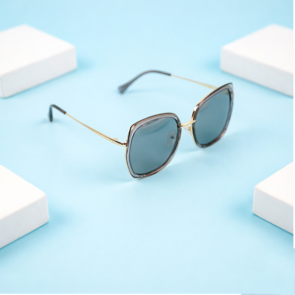 Polarized Plastic Sunglasses 58222 104100008