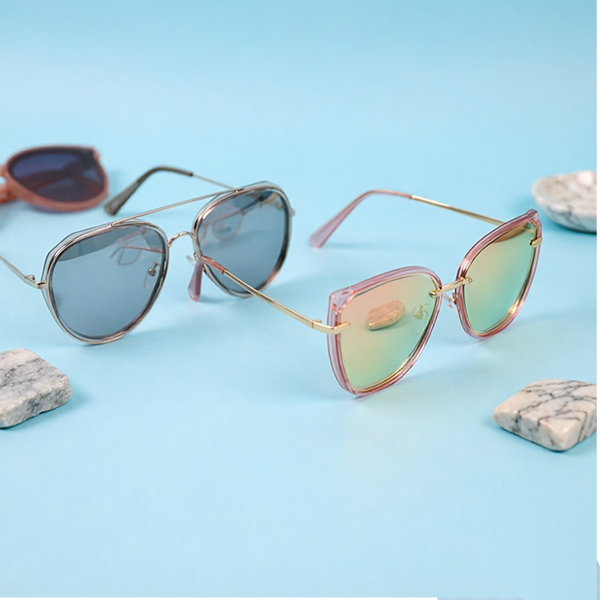 Polarized Plastic Sunglasses 5978 104100009