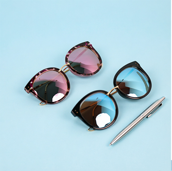 Polarized Plastic Sunglasses 58208 104100012