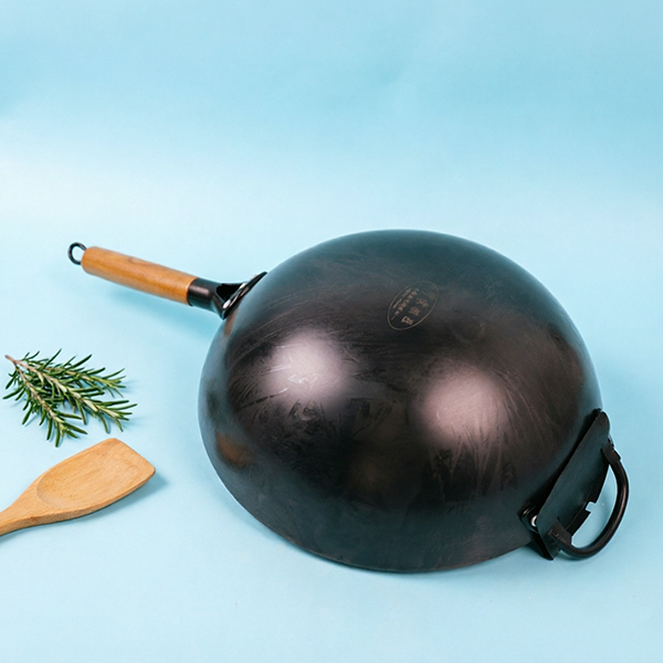 32 cm Iron Cooking Pot Round Bottom with Ears