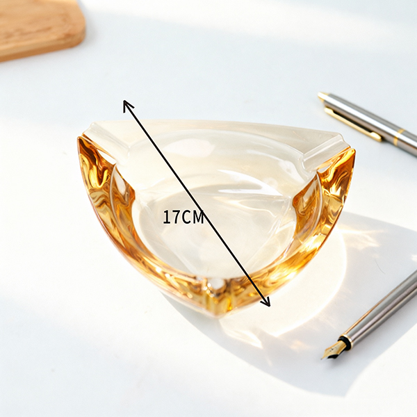 037/036 Crystal Glass Ashtray