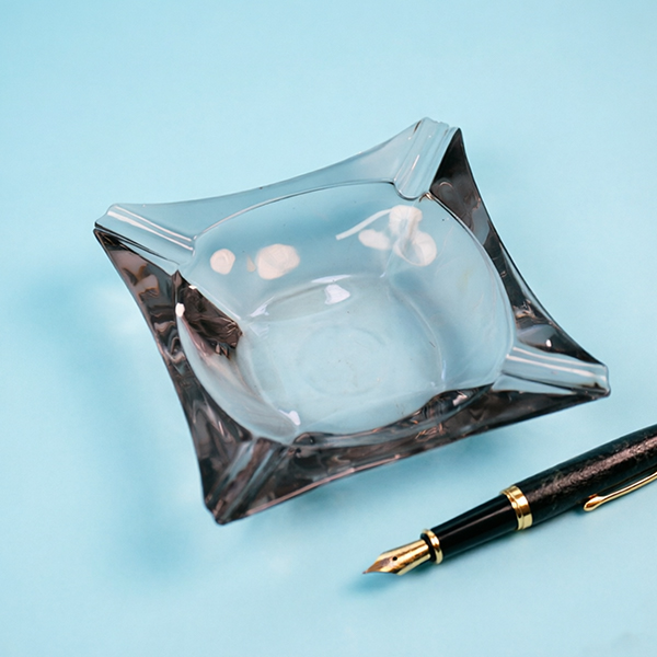 034 Crystal Glass Ashtray