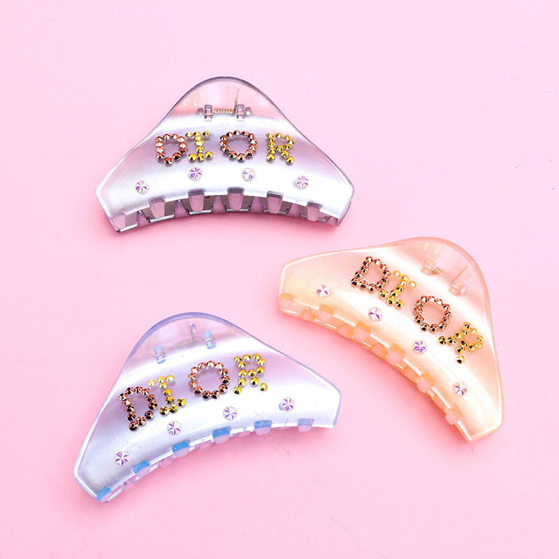 9 cm Letter Large Hair Claw Clip