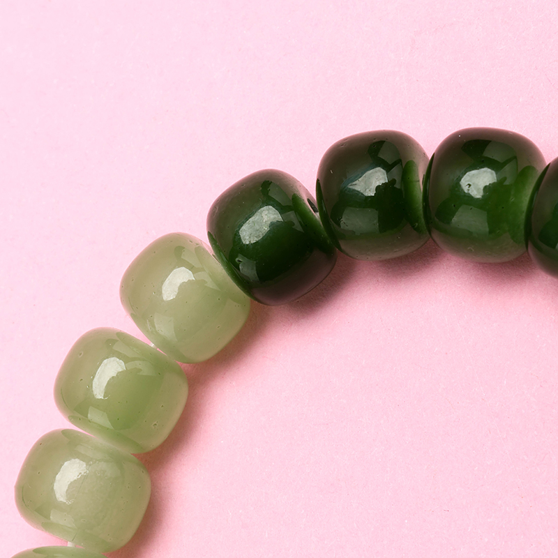 Green Gradient Barrel Beaded Bracelet Glass 4021001200