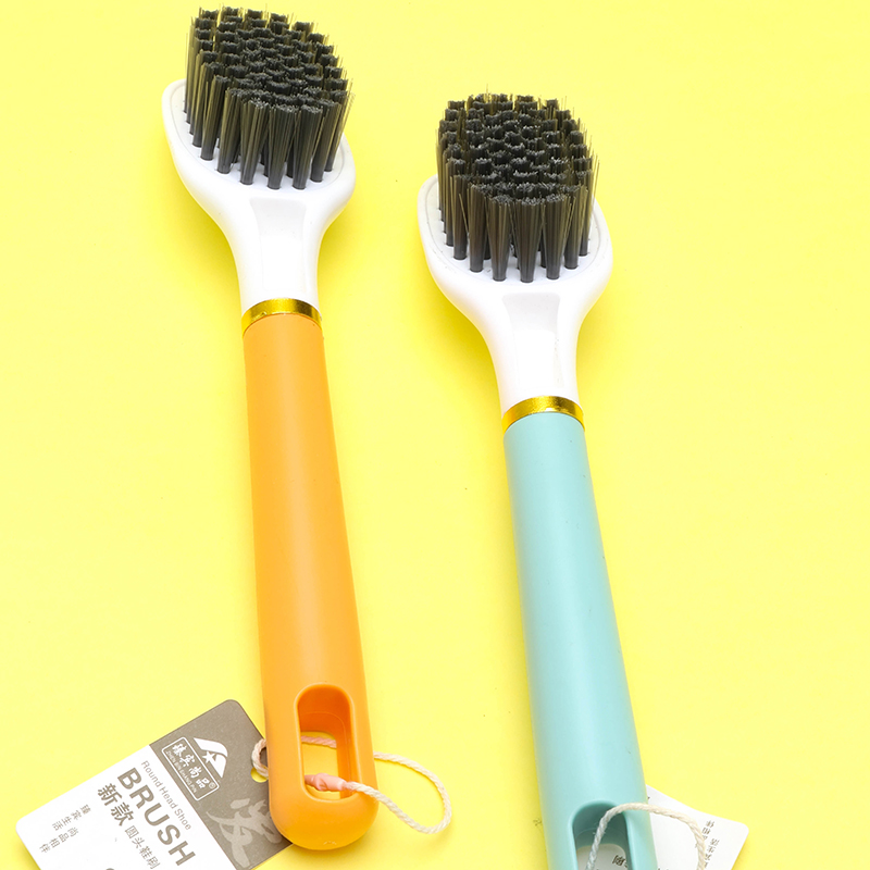 146 Round Toe Shoe Brush PP PET