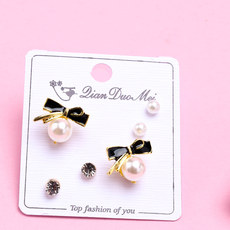 3 Pair Long Bow Pearl Ear Stud