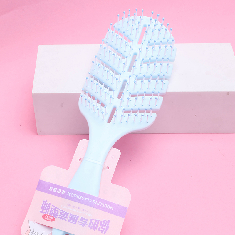 1009 Large Curved Leaf Volumizing Comb PP TPR