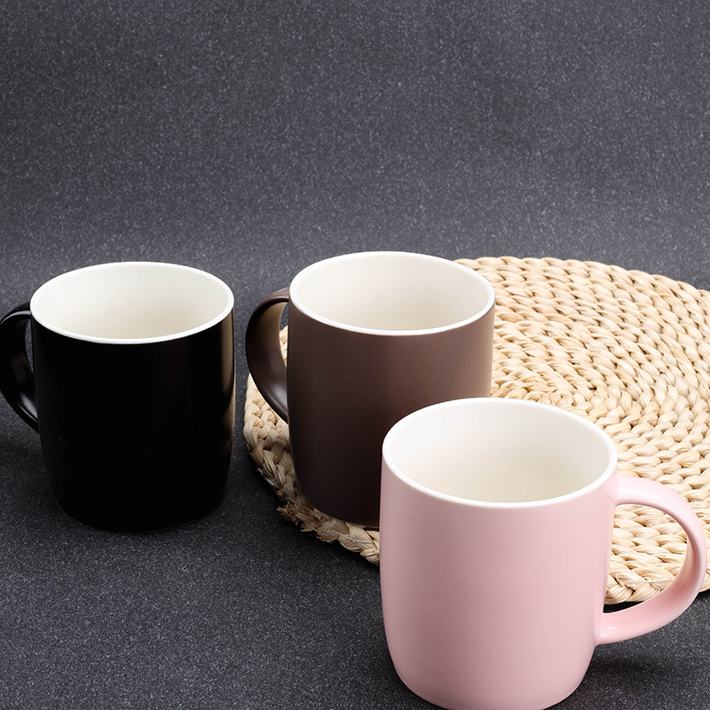 Z-32 Color Glaze Ceramic Cup Random Color 1200200259