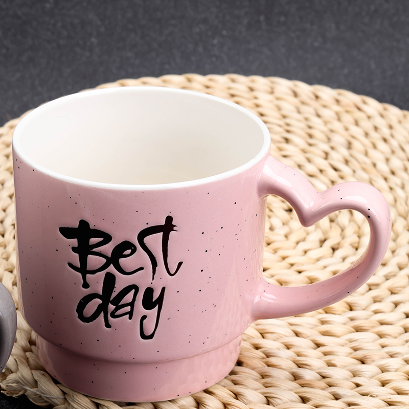 15104 Heart-Shaped Handle Ceramic Cup Flower Random
