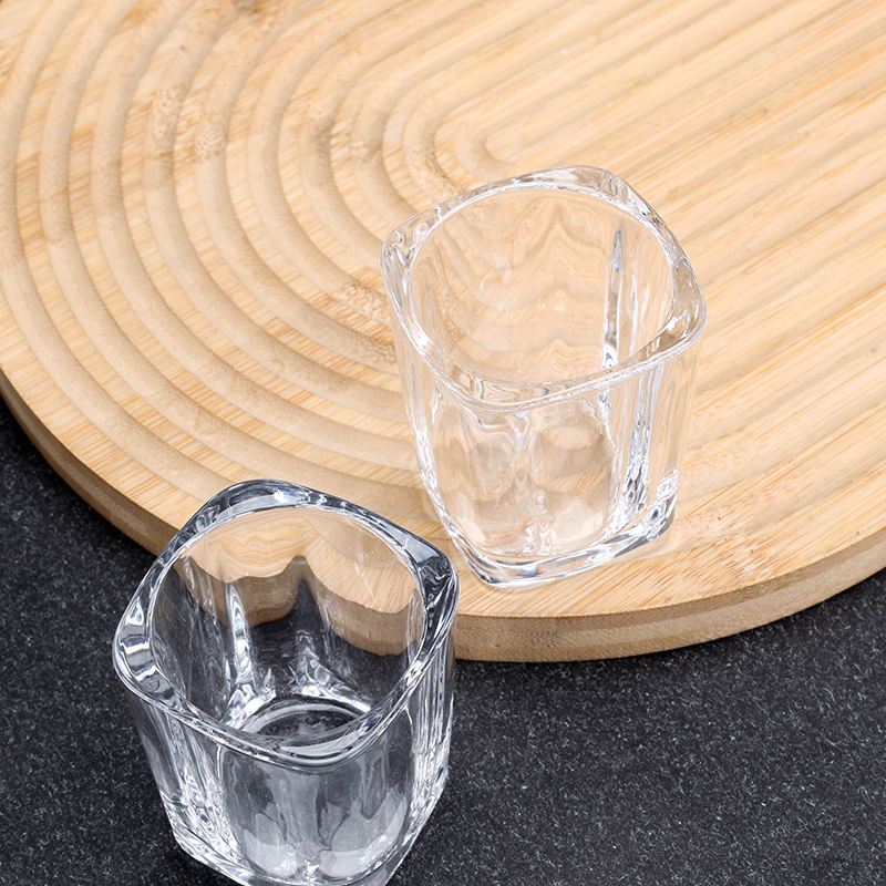 Boxing B4003 Small Sifang Wine Glass (9005)
